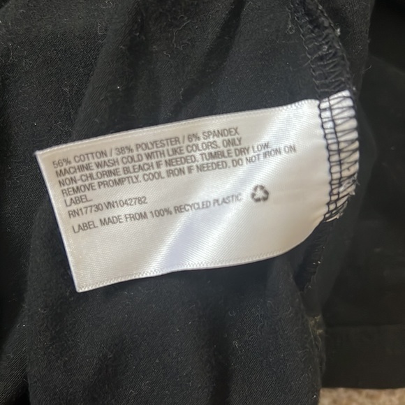 Little black dress - Picture 3 of 3